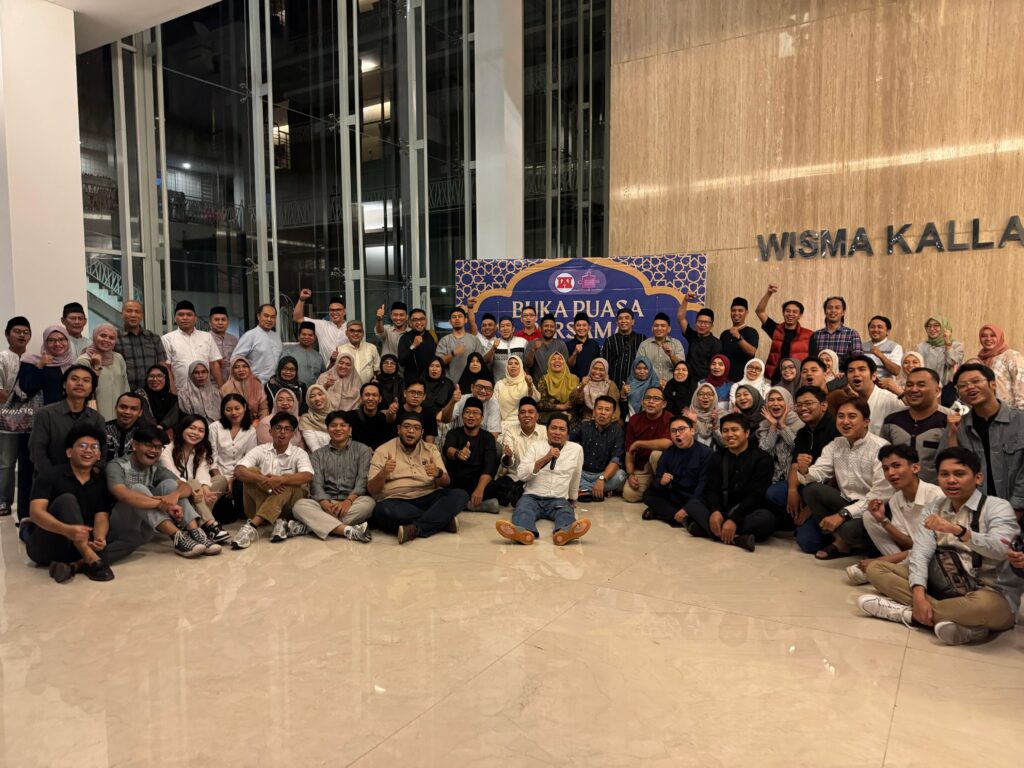 Buka puasa bersama IKA Akuntansi Unhas dan IAI Sulsel.