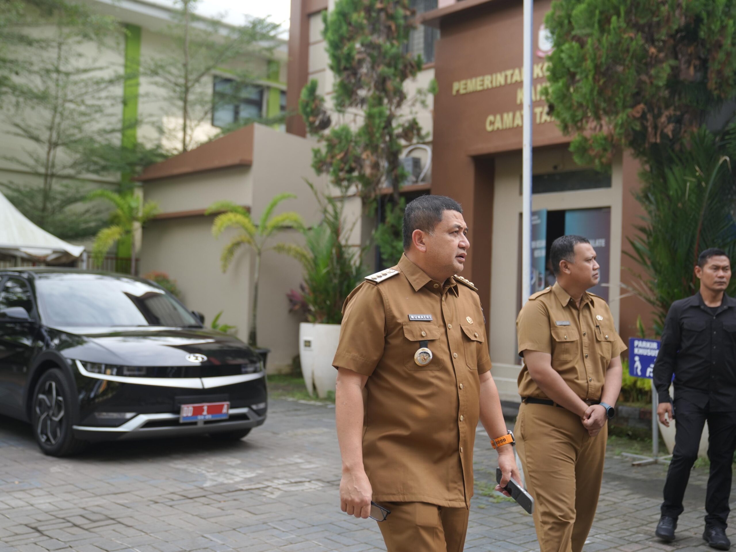 Wali Kota Makassar Sidak Pelayanan Publik di Tamalate, Tekankan Kebersihan dan Pelayanan