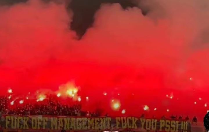 2 Suporter Ditangkap Usai Aniaya Steward Saat Laga PSM Vs Persita, Ternyata karena Flare Dirampas